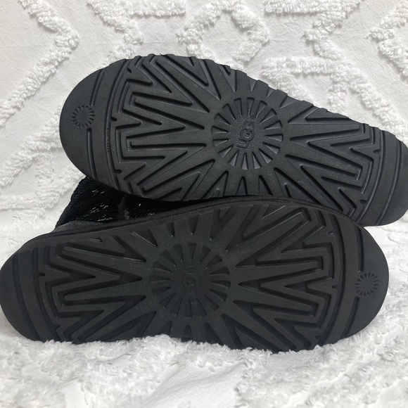 UGG Classic Short Sequin Black Boots - Women's - Picture 4 of 7